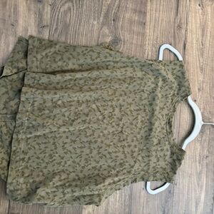 Cropped workout tank